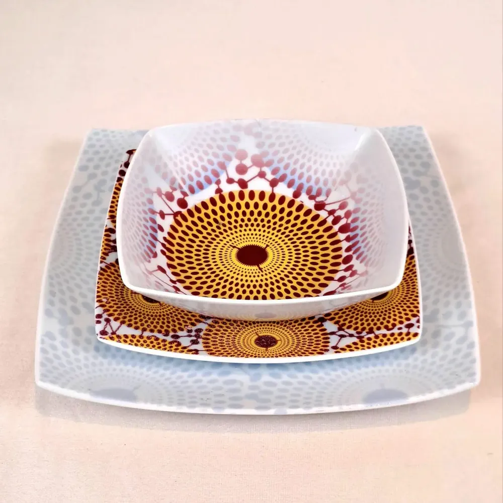 Gifts - Culinary Art Set: 6 Customizable Square French Porcelain Plates - Unique Gammaphone Pattern - KEMI HOME ART