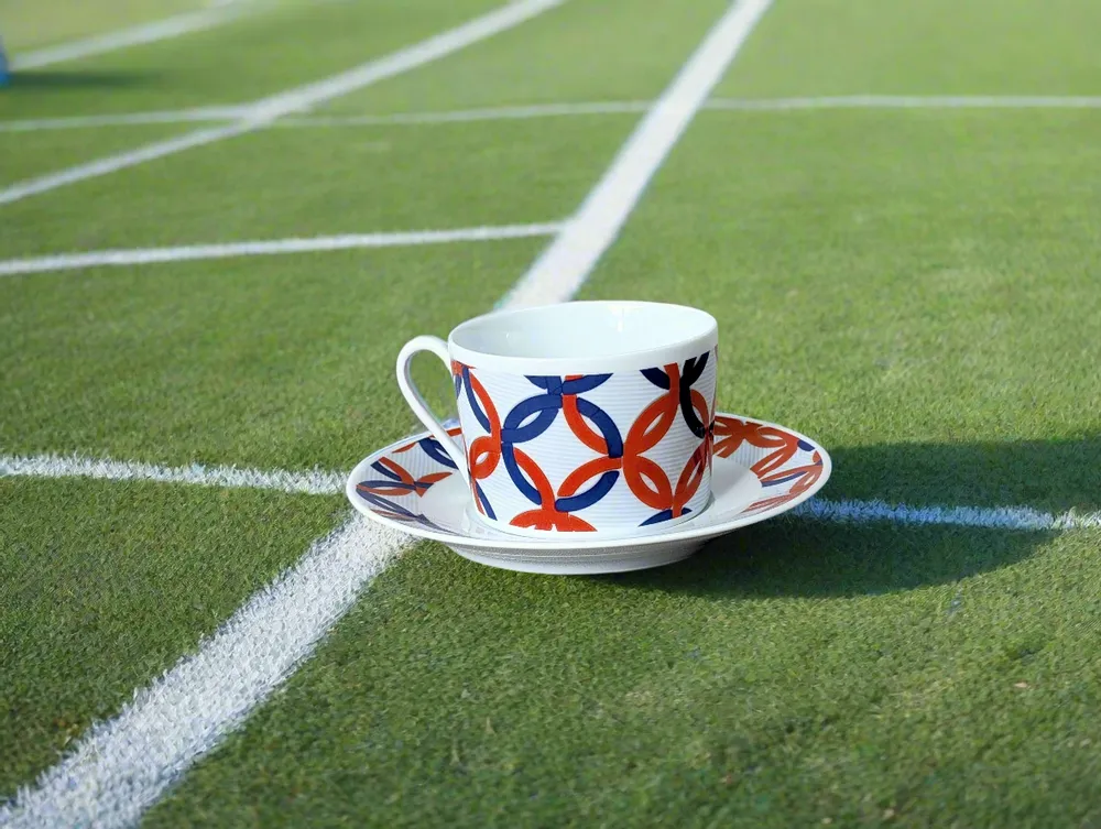 Cadeaux - Élégante tasse à thé personnalisable en porcelaine française avec motifs WAX africains - Soucoupe assortie - Pièce unique sur commande - KEMI HOME ART