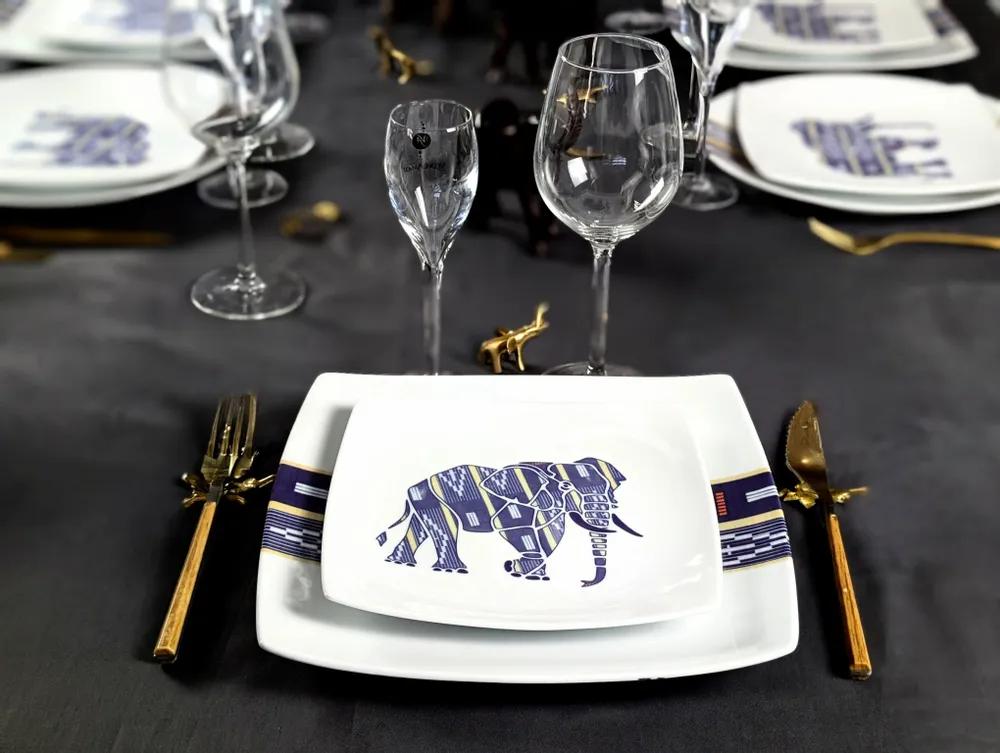 Gifts - Baoulé Elephants: Customizable Square Porcelain Plate Set - Ivorian Craftsmanship & Tradition - KEMI HOME ART