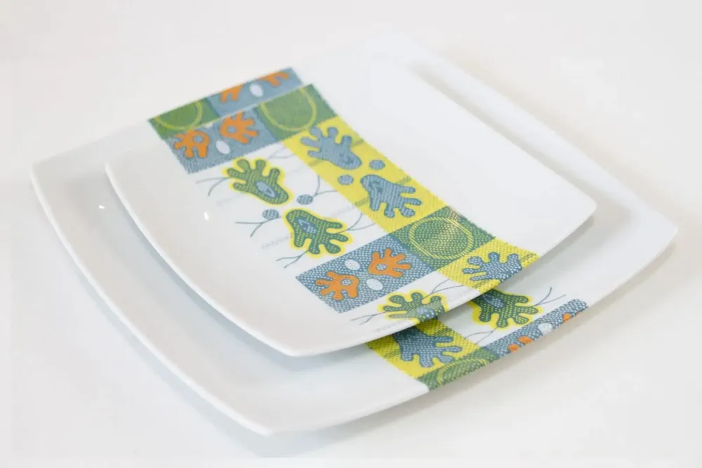 Gifts - Customizable Square Porcelain Plate Set - African WAX 'Ton Pied Mon Pied' Pattern - Elegance and Unity for Your Table - KEMI HOME ART