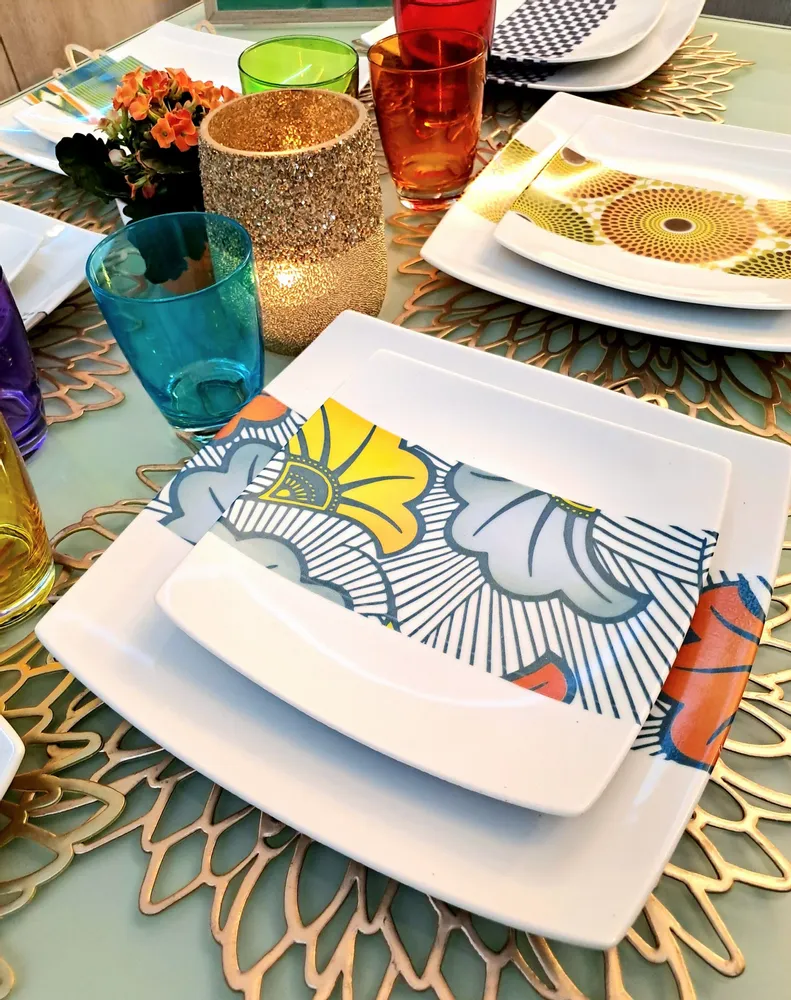 Gifts - Prestige Edition: Customizable Porcelain Plate Set with 'Grand Marriage Flowers' WAX Motif – African Elegance for Your Table - KEMI HOME ART