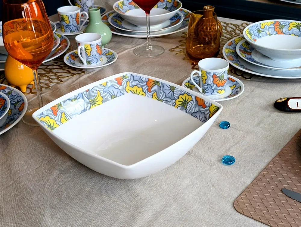 Gifts - Customizable Porcelain Bowl - 'Wedding Flowers' Wax Motif - African Elegance for Your Table - KEMI HOME ART