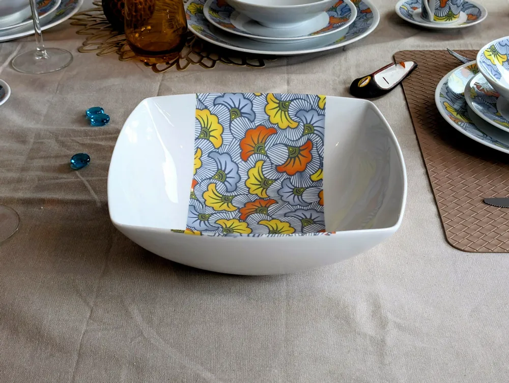 Gifts - Customizable Porcelain Bowl - Vibrant 'Wedding Flowers' Wax Design in Gift Box - KEMI HOME ART