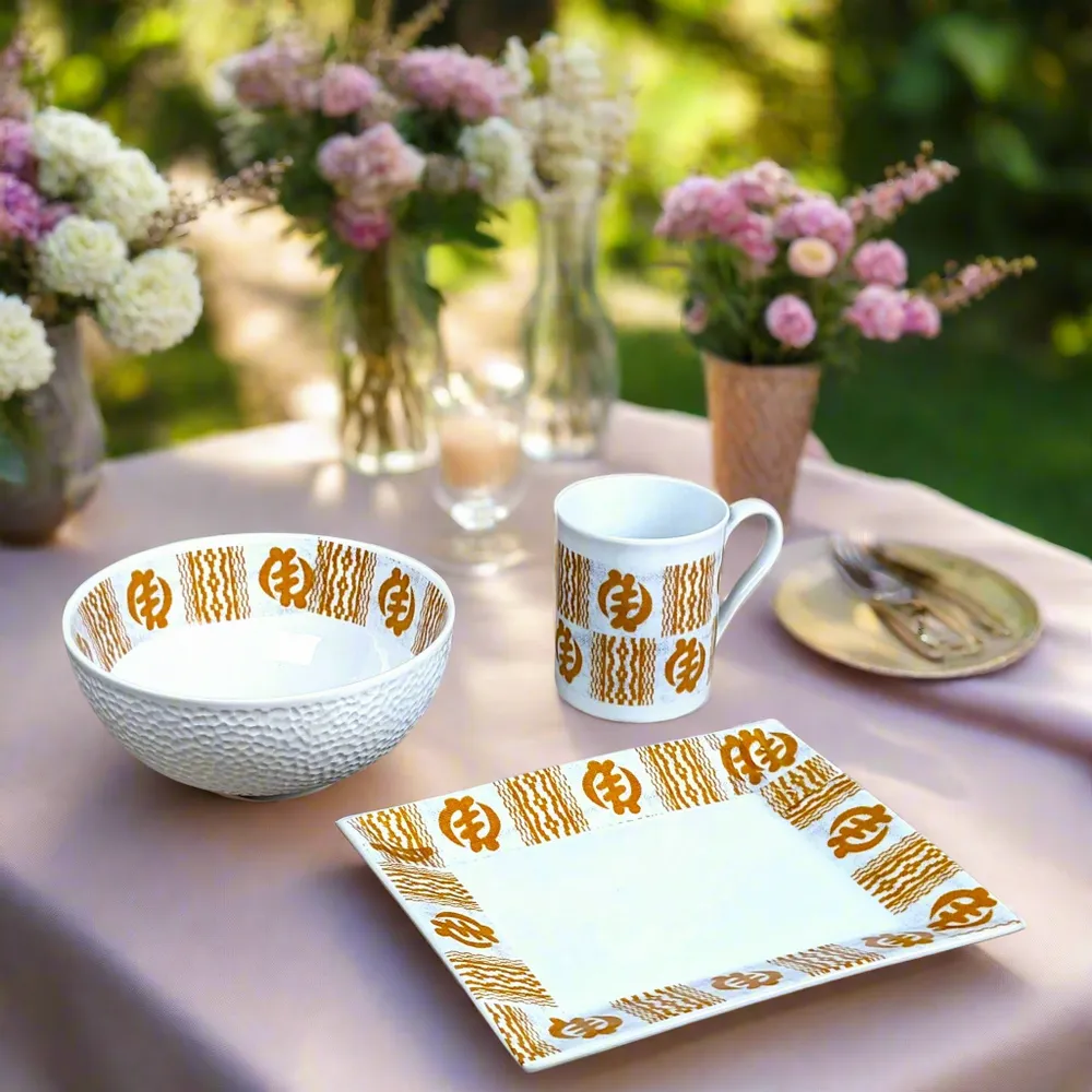 Cadeaux - Éveil Matinal en Porcelaine : Coffret Petit Déjeuner Personnalisable aux Motifs Adinkra, Artisanat Français Unique - KEMI HOME ART