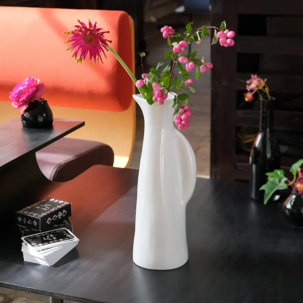 Vases - Like an attentive meerkat, the porcelain pitcher stands in quiet vigil - TSÉ & TSÉ