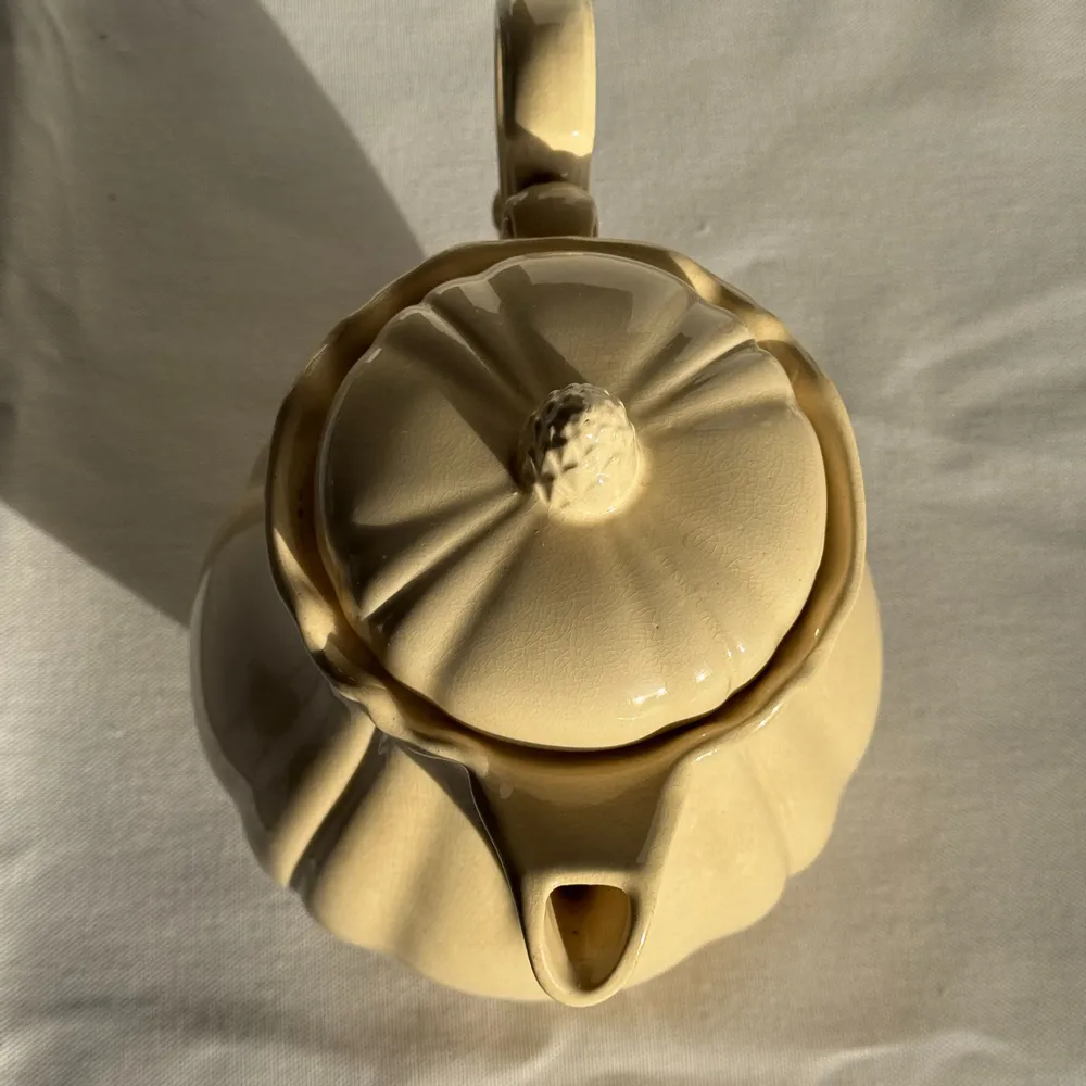 Accessoires thé et café - Théière crème et son pot à sucre Sarreguemines France - OFFICE OBJETS