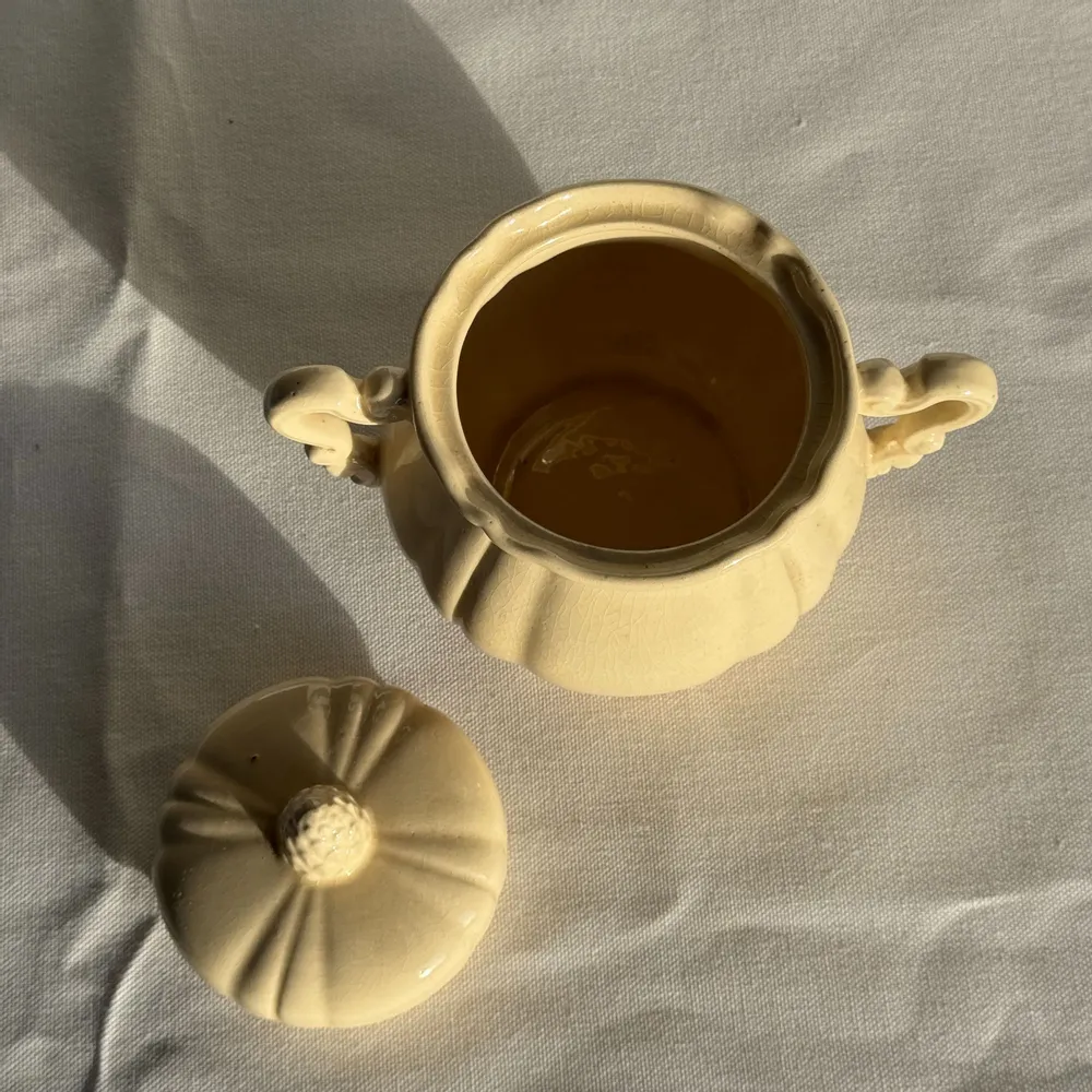 Accessoires thé et café - Théière crème et son pot à sucre Sarreguemines France - OFFICE OBJETS