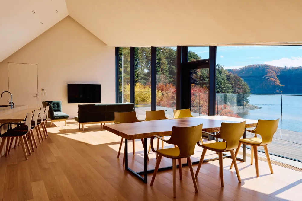 Chairs for hospitalities & contracts - ERBI CHAMI CHAIR, wooden frame - STILFIBRA