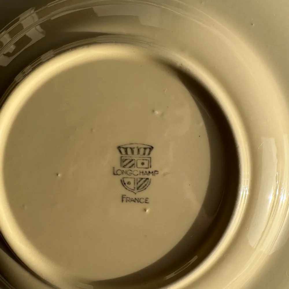 Assiettes de réception - Lot de 6 assiettes crème en faïence Longchamp D25 - OFFICE OBJETS