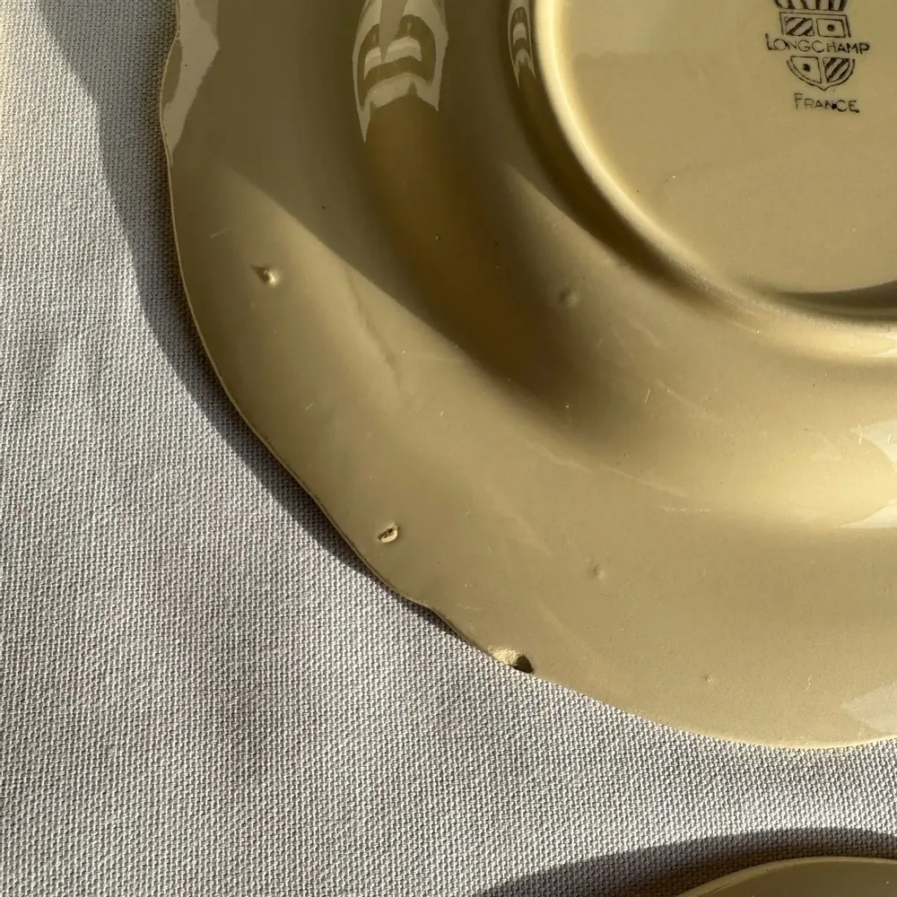 Assiettes de réception - Lot de 6 assiettes crème en faïence Longchamp D25 - OFFICE OBJETS