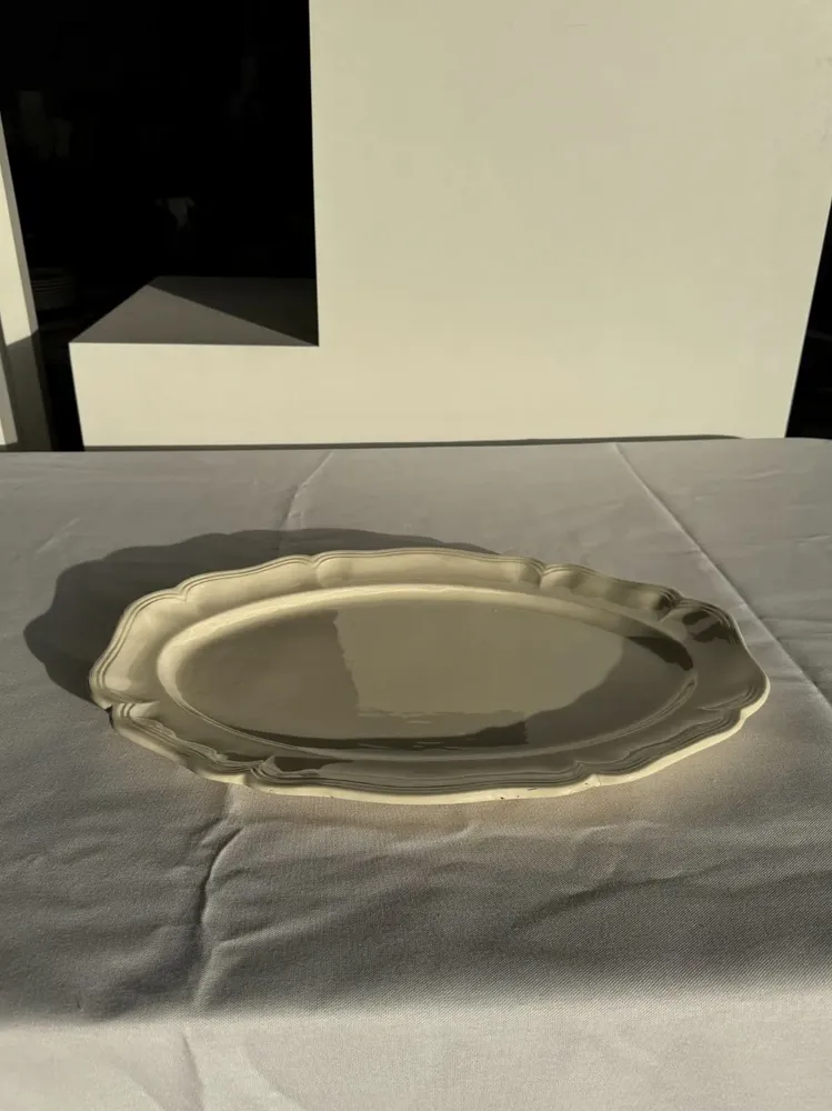 Platter and bowls - Large oval dish in cream earthenware Sarreguemines France L44 - OFFICE OBJETS