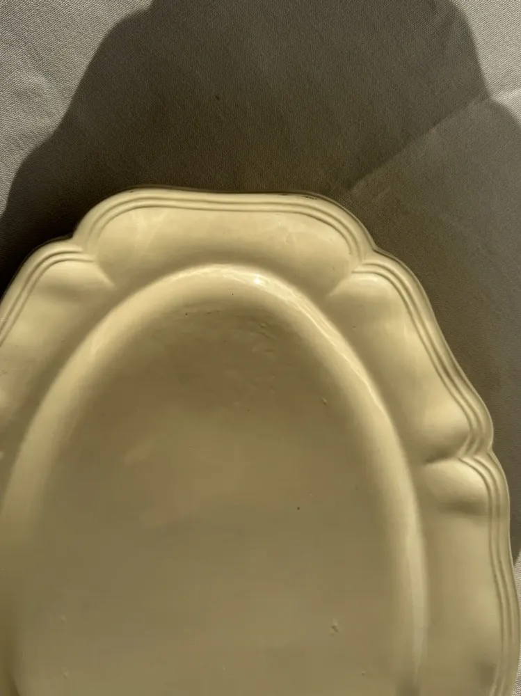 Platter and bowls - Large oval dish in cream earthenware Sarreguemines France L44 - OFFICE OBJETS