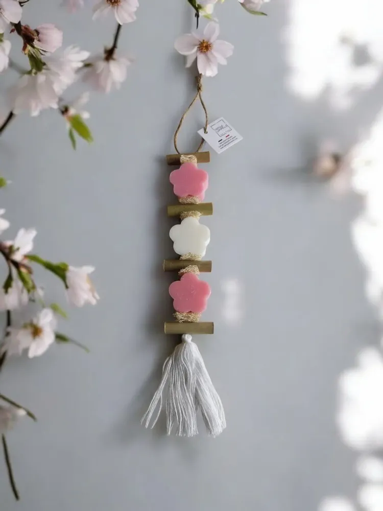 Savons - Tresse 1 Savon Fleur Rose 1 Savon Fleur Bergamote 1 Savon Fleur Rose - FABRIQUE LOMAELLE