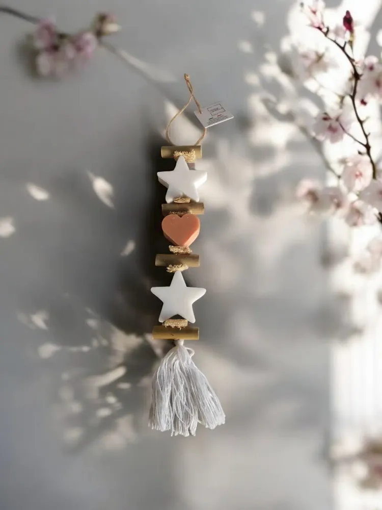 Savons - tresse 1 Savon Etoile Bergamote 1 Savon Cœur Fleur d'Oranger 1 Savon Etoile Bergamote - FABRIQUE LOMAELLE