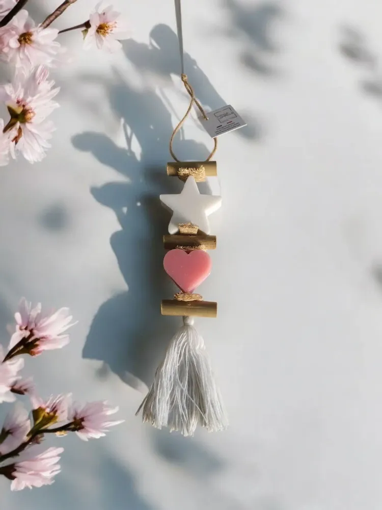 Savons - Tresse 1 Savon Etoile Blanche et 1 Savon Cœur Rose - FABRIQUE LOMAELLE