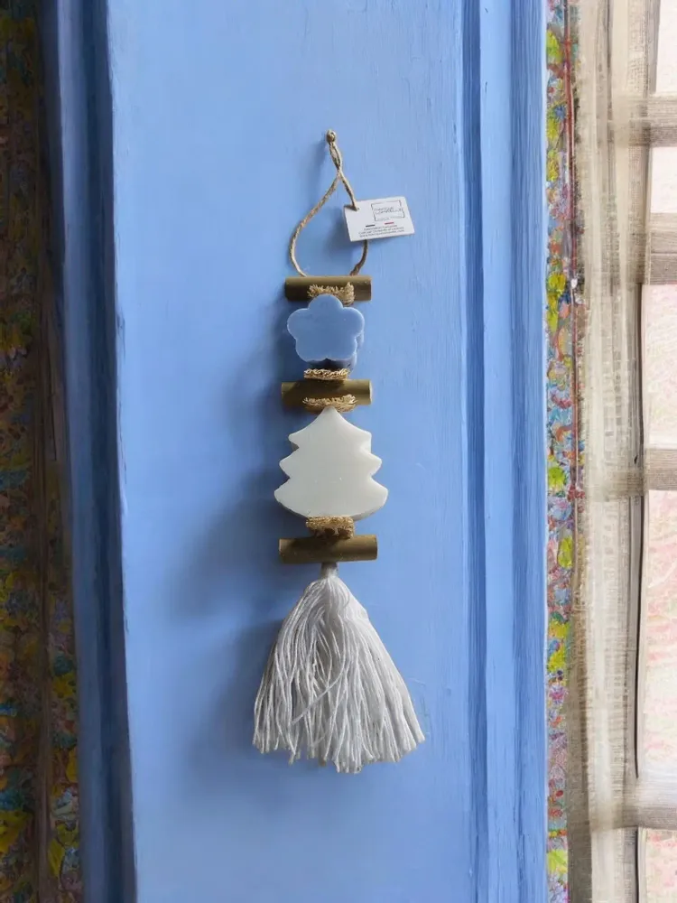 Soaps - Braided soap: 1 Flower Foam Soap and 1 White Fir Bergamot Soap - FABRIQUE LOMAELLE