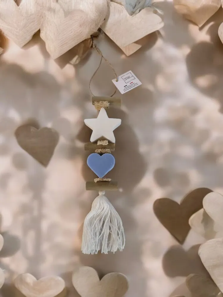 Savons - Tresse 1 Savon Etoile Blanche et 1 Savon Cœur Ecume - FABRIQUE LOMAELLE