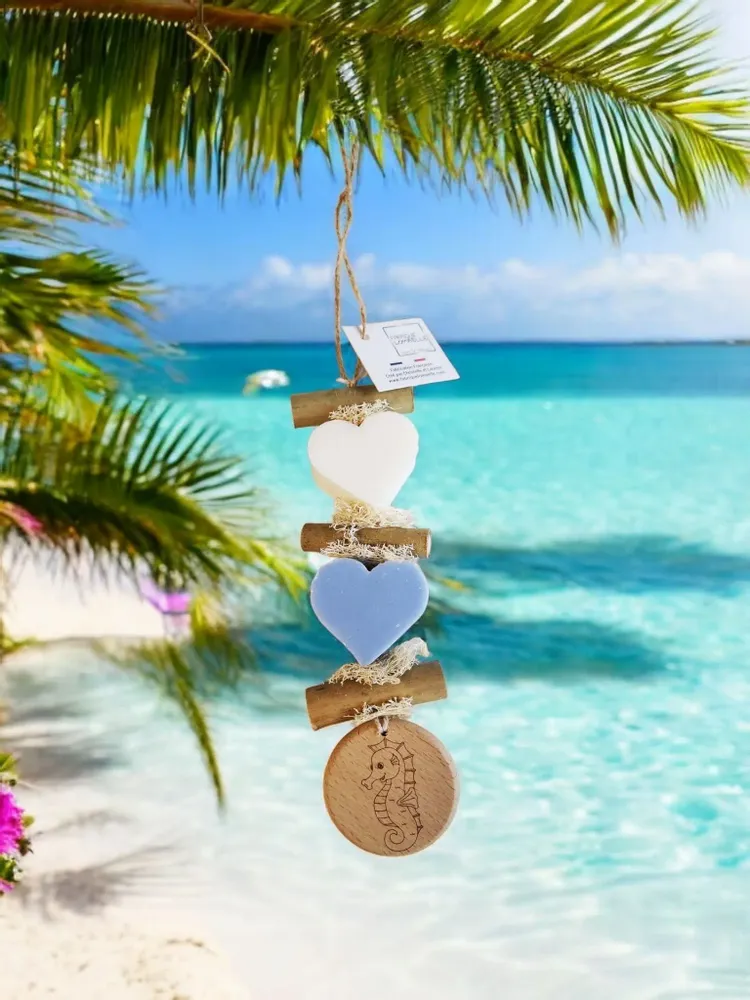 Savons - Tresse 1 Cœur Bergamotte 1 Cœur écume 1 Rond bois "Hippocampe" - FABRIQUE LOMAELLE