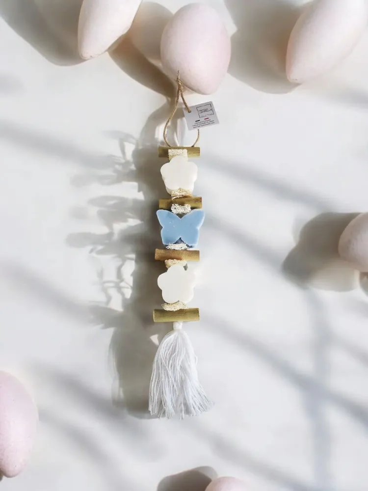 Savons - Tresse 1 Savon Fleur Bergamote 1 Savon Papillon Ecume 1 Savon Fleur Bergamote - FABRIQUE LOMAELLE