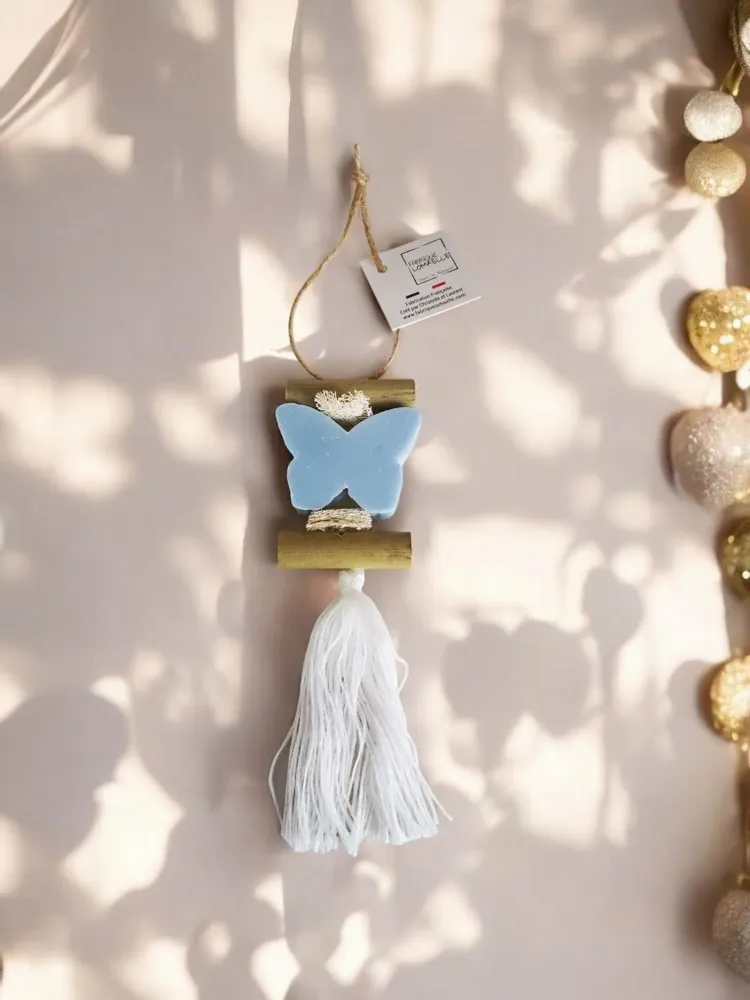 Savons - Tresse 1 Savon Papillon Bleu Ecume - FABRIQUE LOMAELLE