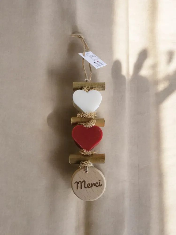 Savons - Tresse 1 Coeur Bergamote 1 Coeur Fruit Rouge 1 Rond bois "Merci" - FABRIQUE LOMAELLE