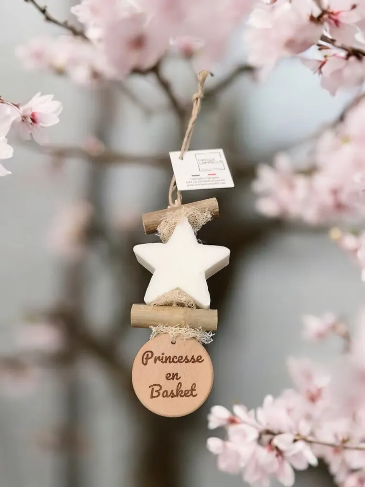 Savons - Tresse 1 Etoile Bergamote avec Rond Bois "Princesse en basket" - FABRIQUE LOMAELLE