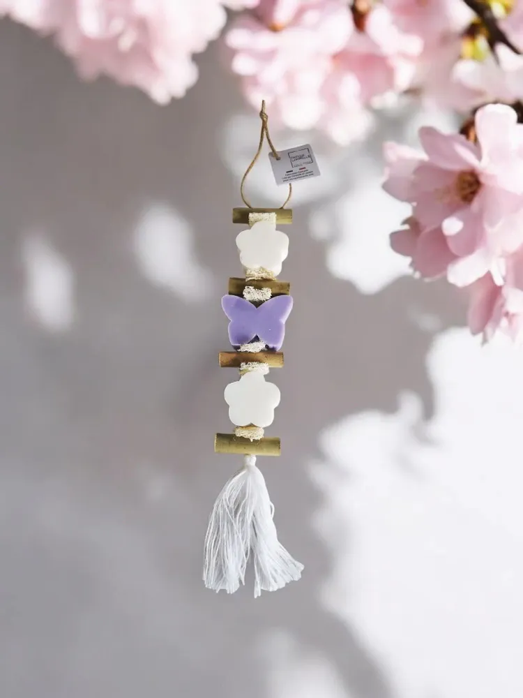 Savons - tresse 1 Savon Fleur Bergamote 1 Savon Papillon Lavande 1 Savon Fleur Bergamote - FABRIQUE LOMAELLE