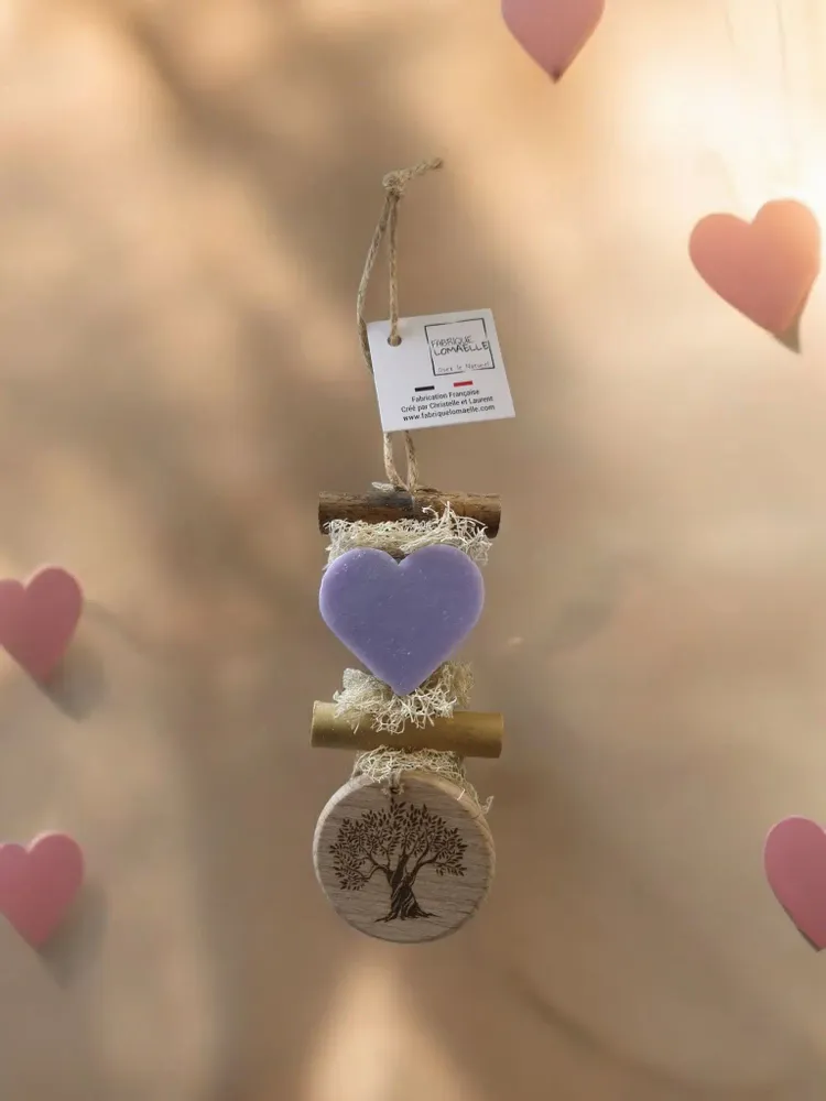 Savons - Tresse 1 Cœur Lavande avec Rond Bois "Olivier" - FABRIQUE LOMAELLE