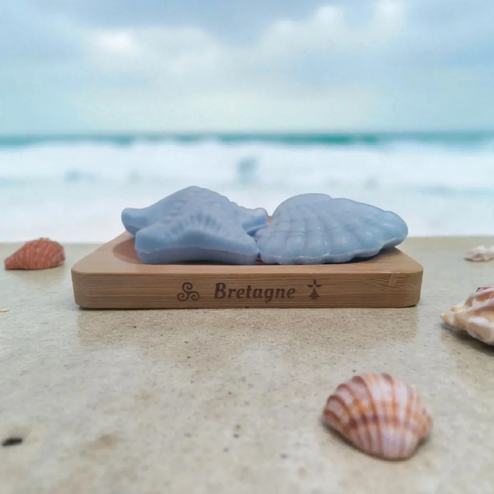 Soaps - Personalized Bamboo Soap Dish "Brittany" - FABRIQUE LOMAELLE