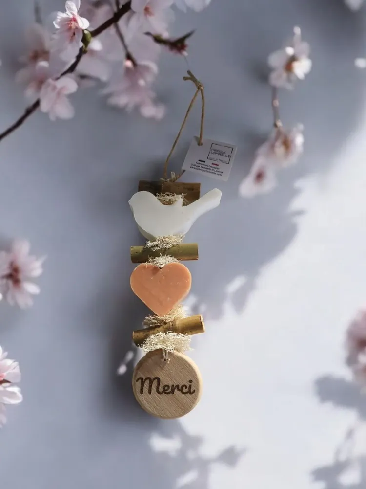 Soaps - Braid, 1 Bergamot Bird Soap, 1 Orange Blossom Heart, 1 Wooden "Thank You" Round - FABRIQUE LOMAELLE