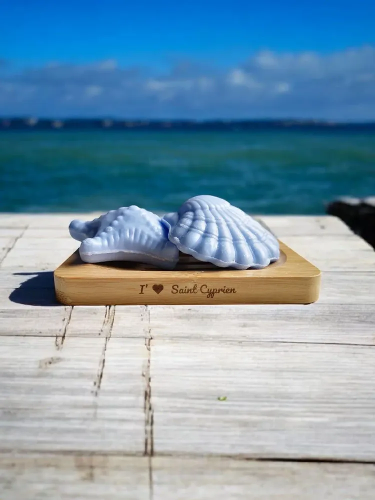 Soaps - Personalized Bamboo Soap Dish - FABRIQUE LOMAELLE