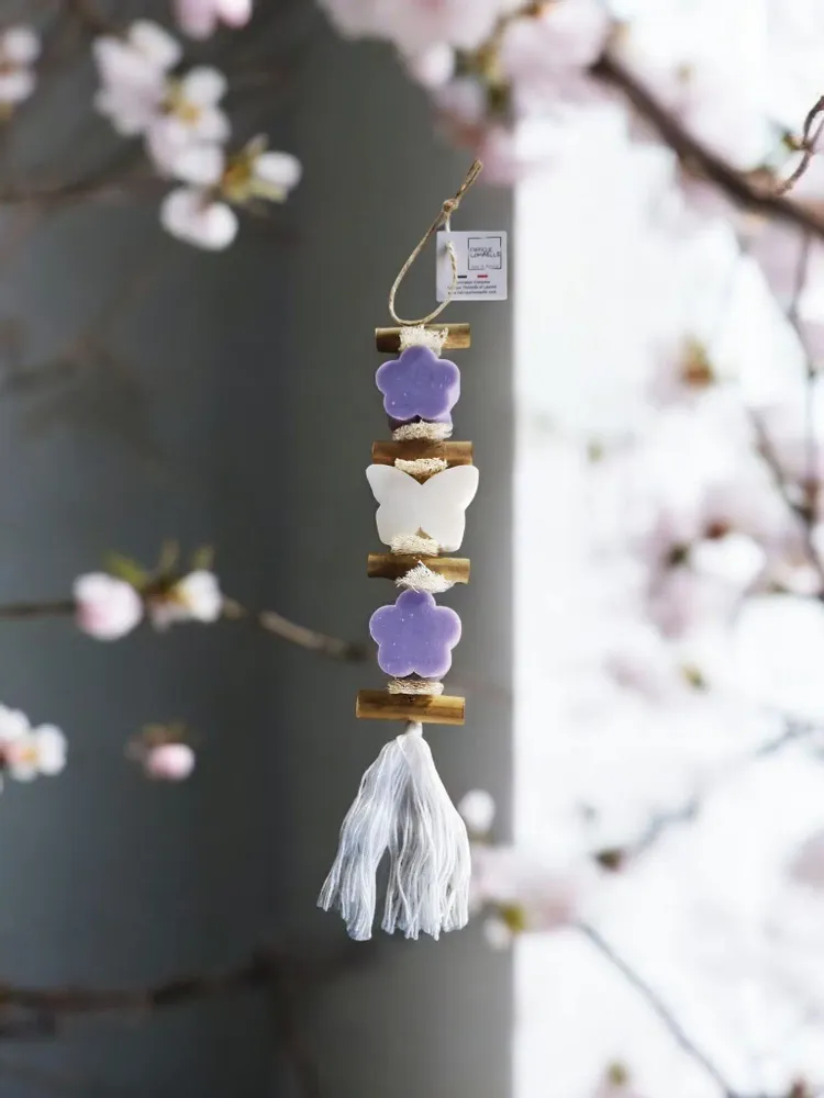 Savons - tresse 1 Savon Fleur Lavande 1 Savon Papillon Bergamote 1 Savon Fleur Lavande - FABRIQUE LOMAELLE