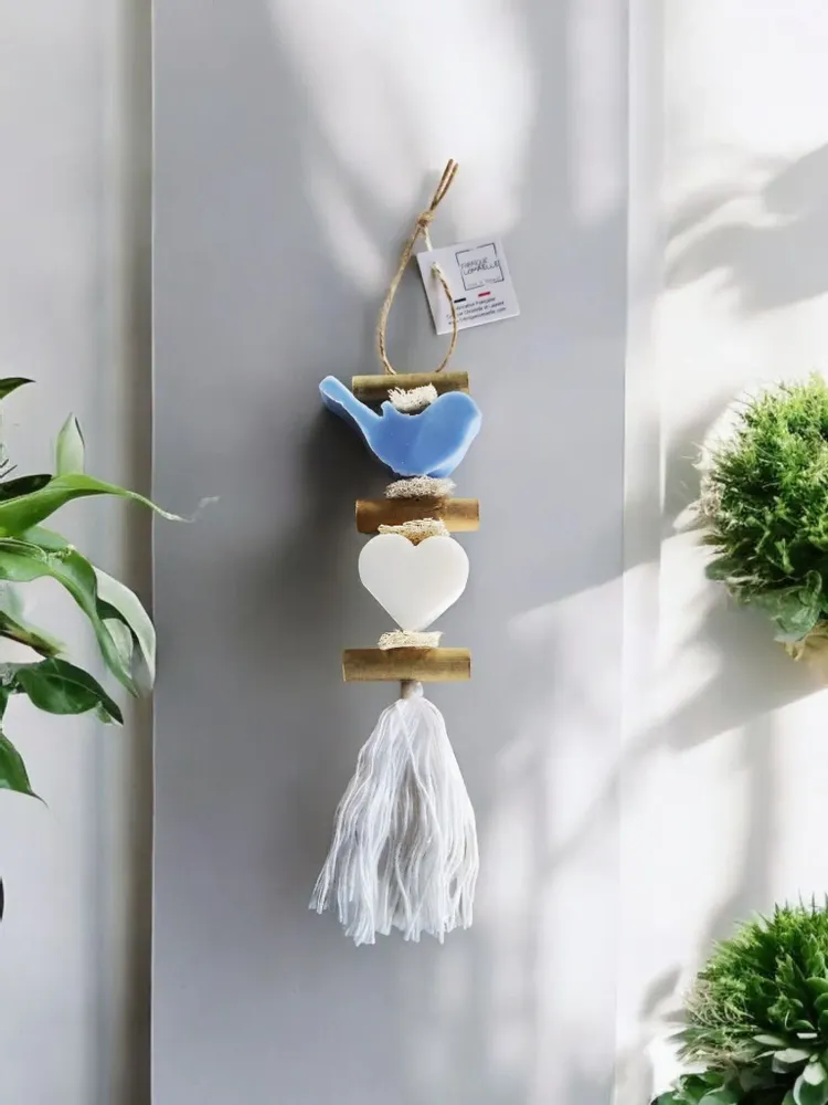 Savons - Tresse 1 Savon Oiseau Ecume et un Cœur Blanc Bergamote - FABRIQUE LOMAELLE