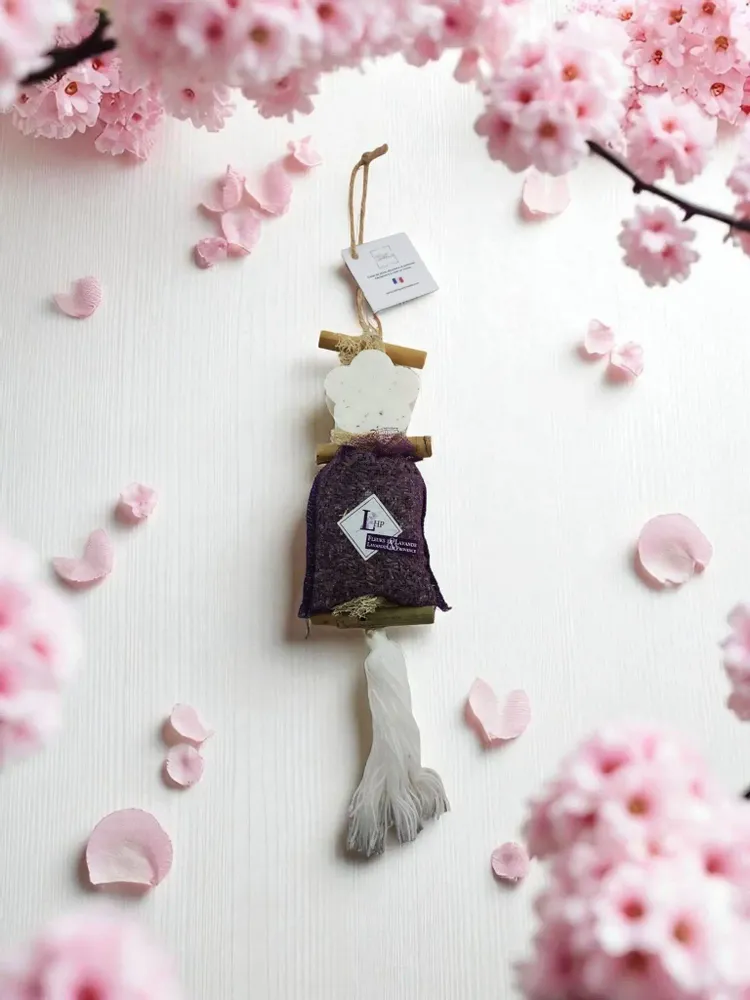 Savons - Tresse 1 Fleur Lavande Fleur avec un Sachet de Lavandin - FABRIQUE LOMAELLE