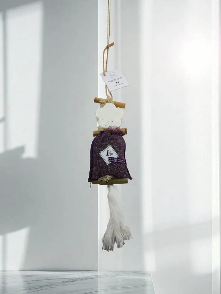 Savons - Tresse 1 Fleur Lavande Fleur avec un Sachet de Lavandin - FABRIQUE LOMAELLE