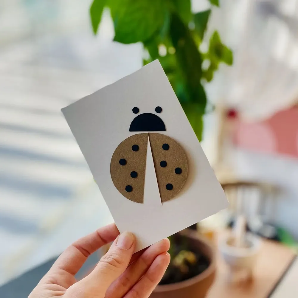 Card shop - LADYBUG Leaf card - OISO