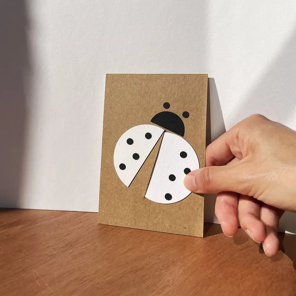 Card shop - LADYBUG Leaf card - OISO