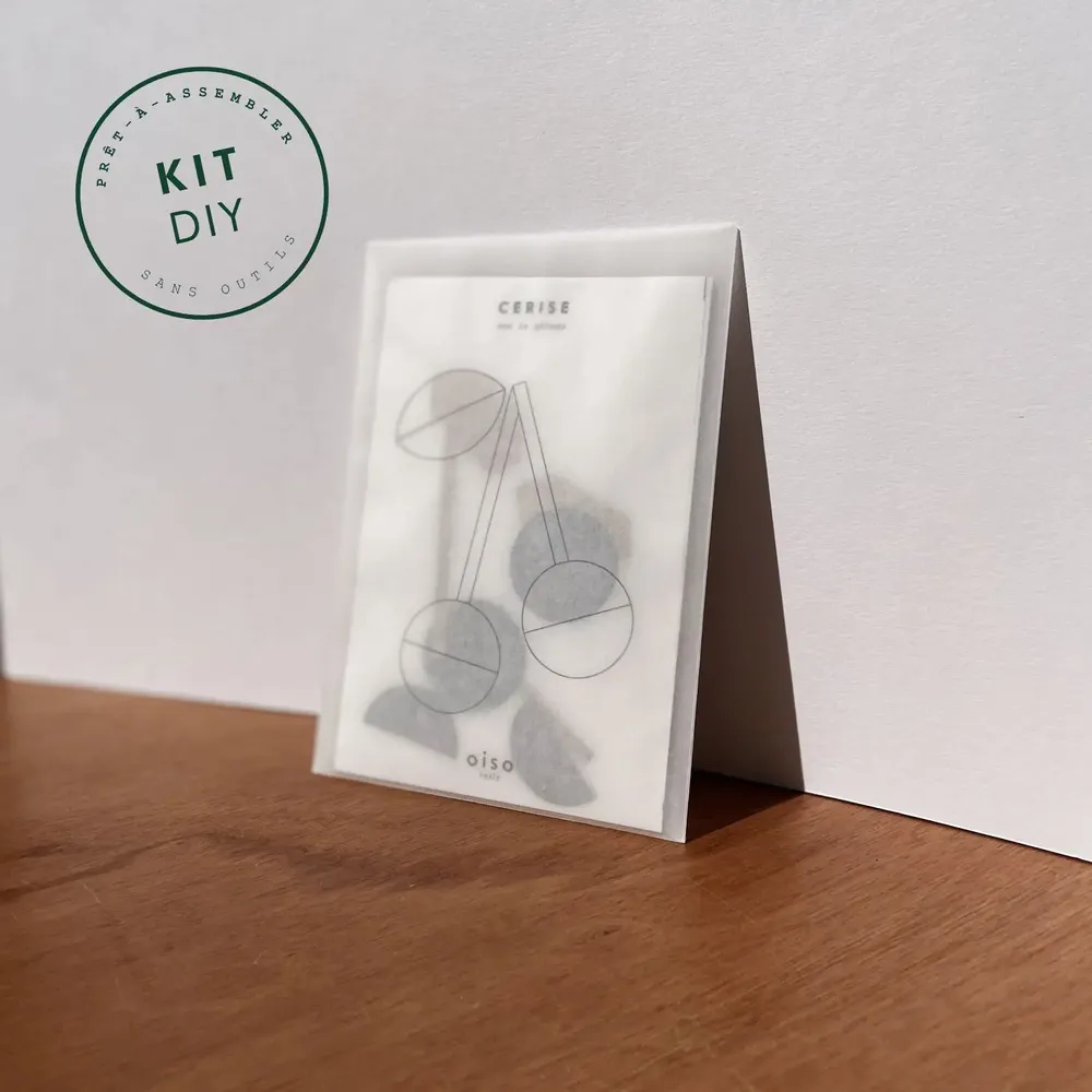 Carterie - CERISE Carte à effeuiller - OISO