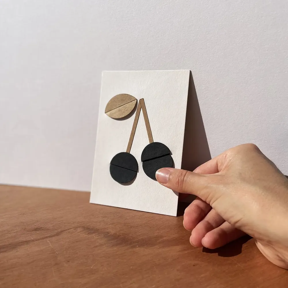 Carterie - CERISE Carte à effeuiller - OISO