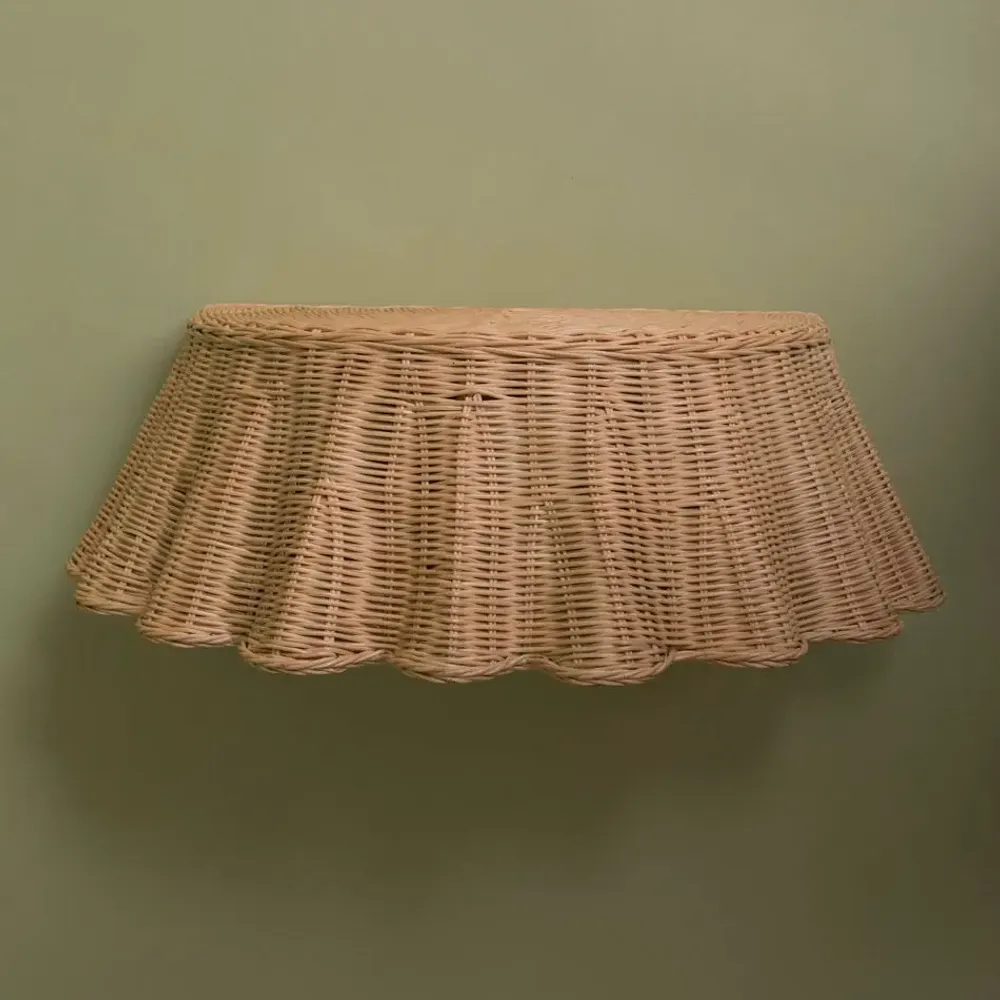 Autres tables  - TABLE D'APPOINT FLOTTANTE FESTONNÉE EN ROTIN - MAHE HOMEWARE