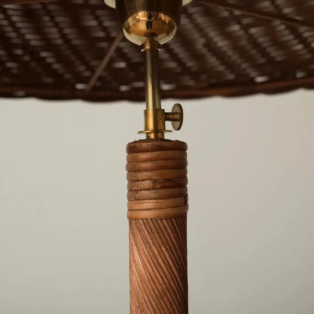 Lampes de table - LAMPE DE TABLE À BASE TORSADÉE EN ROTIN - MAHE HOMEWARE