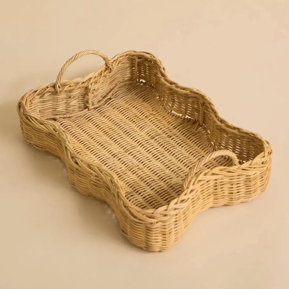 Plateaux - PLATEAU FESTONNÉ EN ROTIN VERA - MAHE HOMEWARE