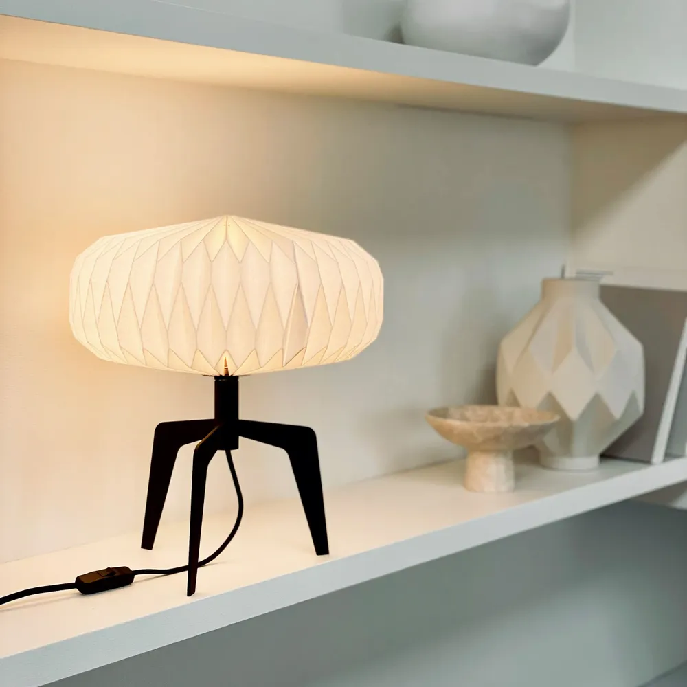 Desk lamps - VENTNOR - table lamp with paper shade - DYBERG LARSEN