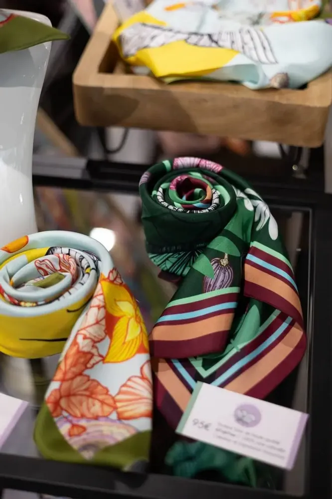 Scarves - scarf, Silk square 67, Pure silk, French creation and printing - KOUNTHEA RETH