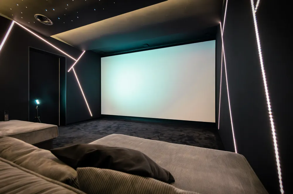 Settees - 26m² movie theater - L'EXODIA - MYCINÉ