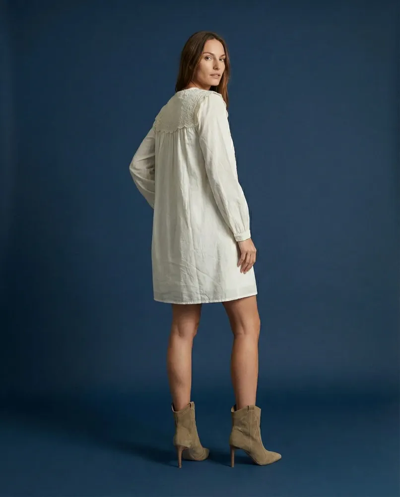 Prêt-à-porter - 107 . ROBE COURTE ML SABY - STELLA FOREST