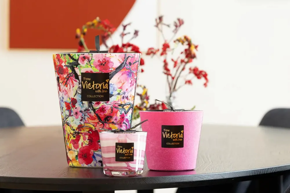 Candles - Velvet Flower Candle - VICTORIA WITH LOVE COLLECTION