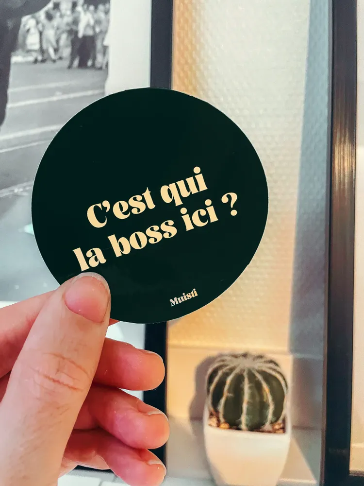 Card shop - Sticker - Who's the boss here? - 8cm - MUISTI