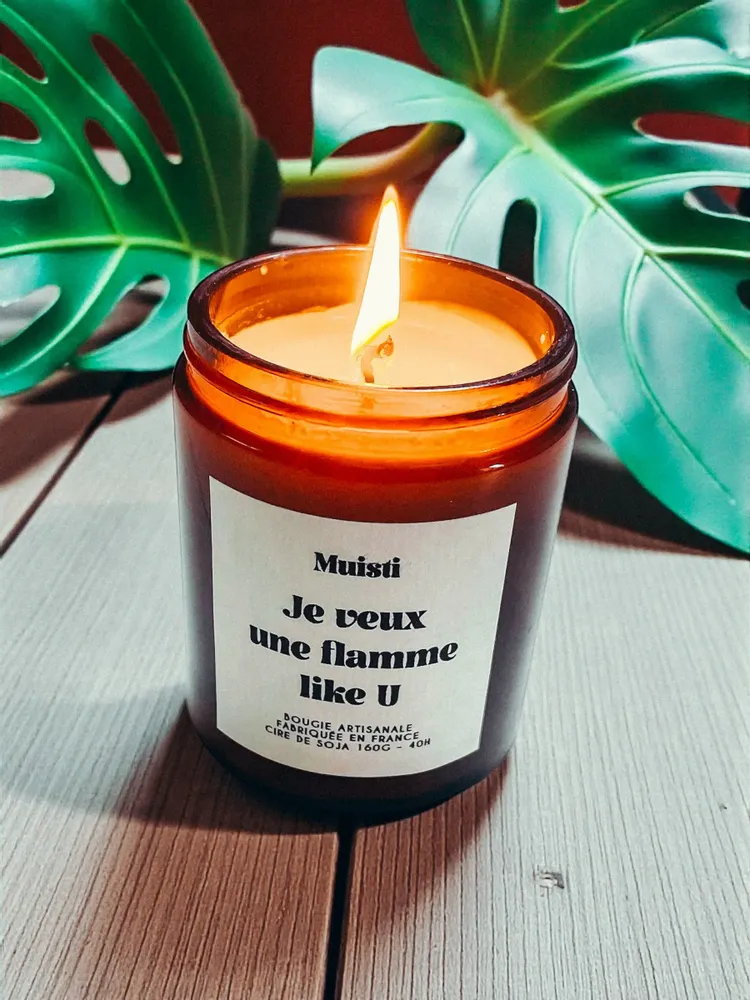 Objets de décoration - Bougie Parfumée - Je veux une flamme like U - Musc blanc – 160g - MUISTI