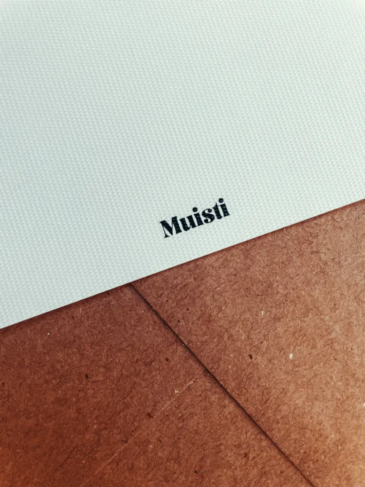 Card shop - Postcard message - Small penis but big heart - Size 10x15cm - MUISTI